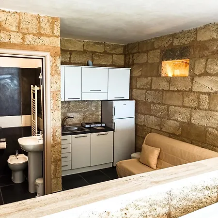 Li Monaci - - Ecobio Relais בית הארחה גאליפולי