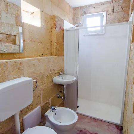 Li Monaci - - Ecobio Relais *