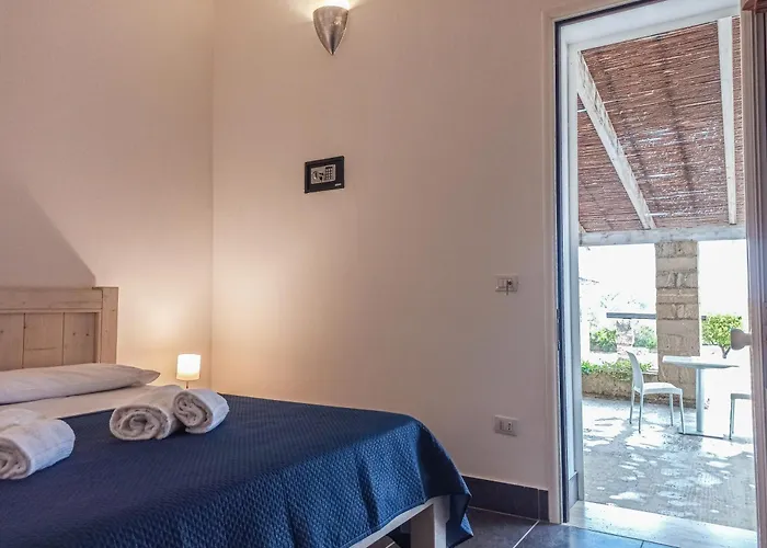 Li Monaci - - Ecobio Relais *