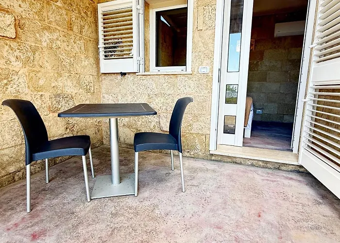 Li Monaci - - Ecobio Relais * גאליפולי